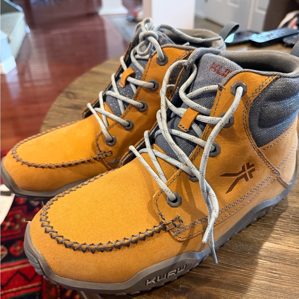 KURU Wheat and Light Blue Lace-Up Boots - Picture 2 of 6